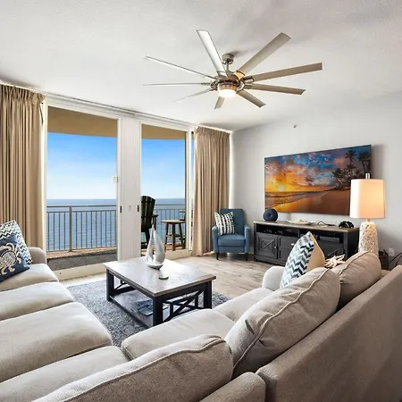 Totally Beach'N At 1605 Aqua